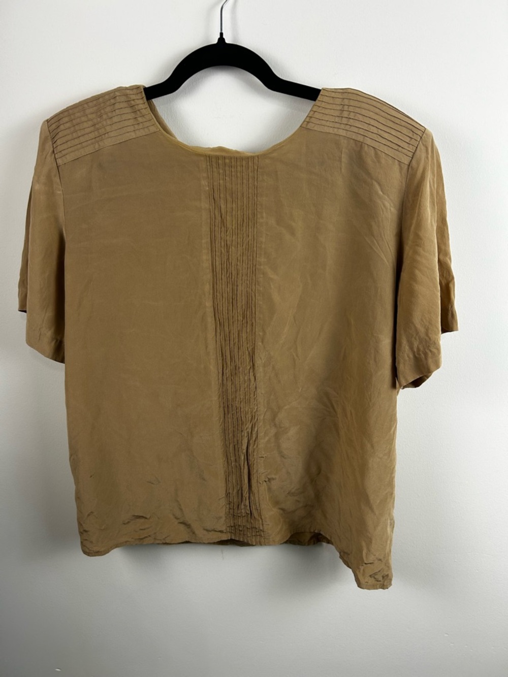 Vintage 100% Silk Williams for Williams Classic Silk Tan Pintuck Short-Sleeve